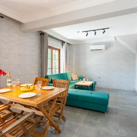 Deniz Paradise Villa *